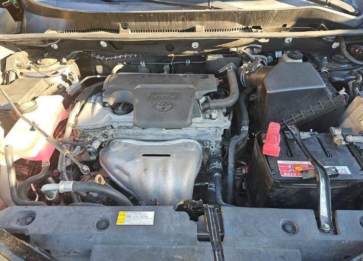 Used 2018 Toyota RAV4 XLE FWD image 13