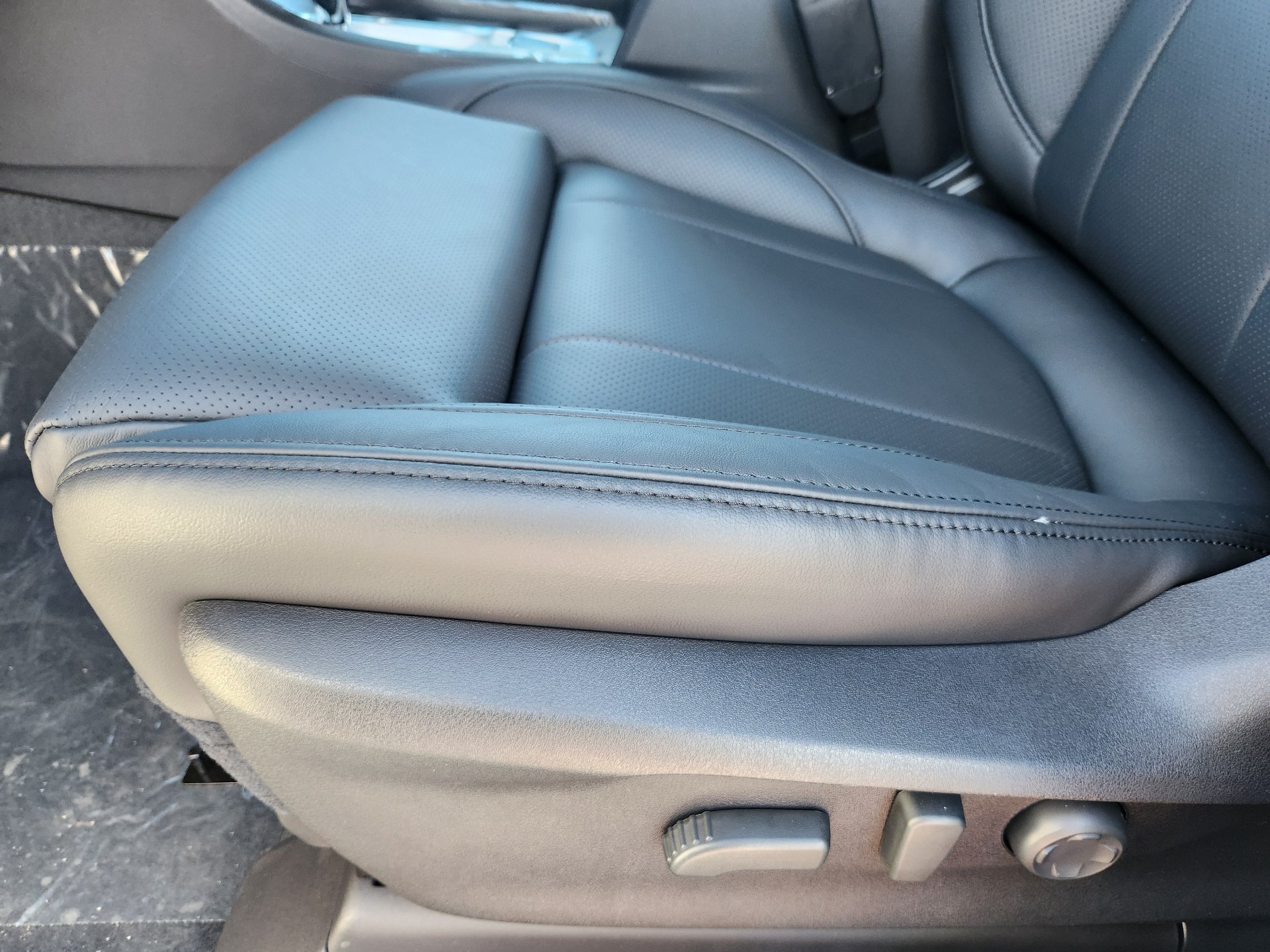 New 2026 Subaru Ascent Touring AWD/4WD image 19