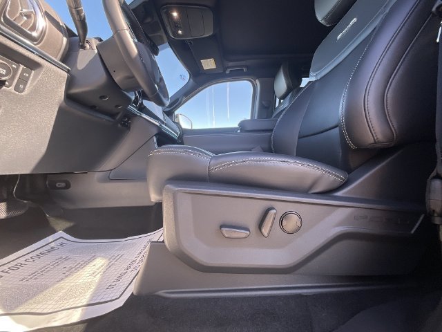 New 2027 Ford Expedition Max Platinum w/ Stealth Appearance Package AWD/4WD image 12