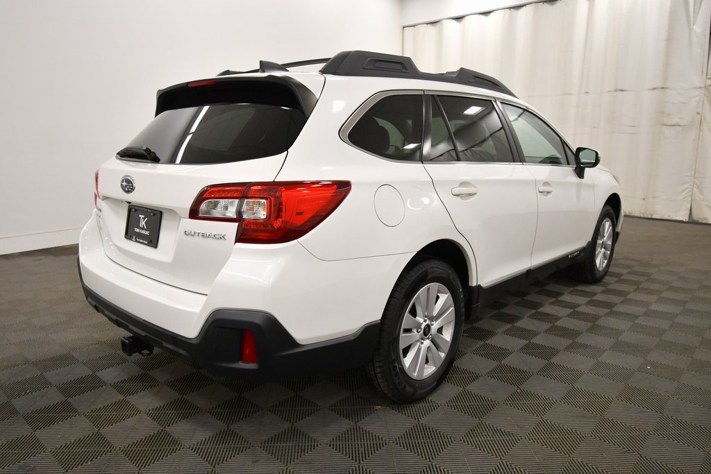 Used 2018 Subaru Outback 2.5i Premium image 8