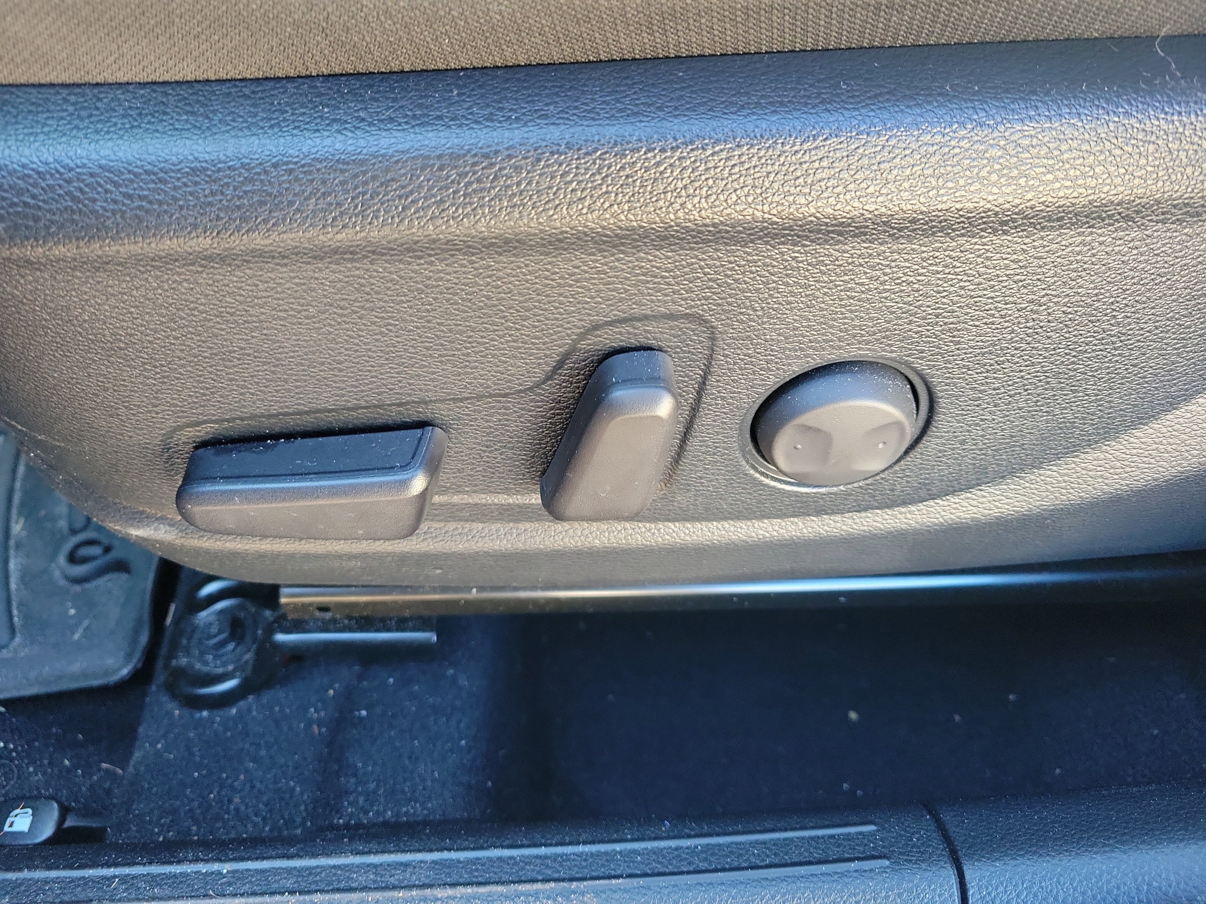 Certified 2022 Kia Seltos SX image 23