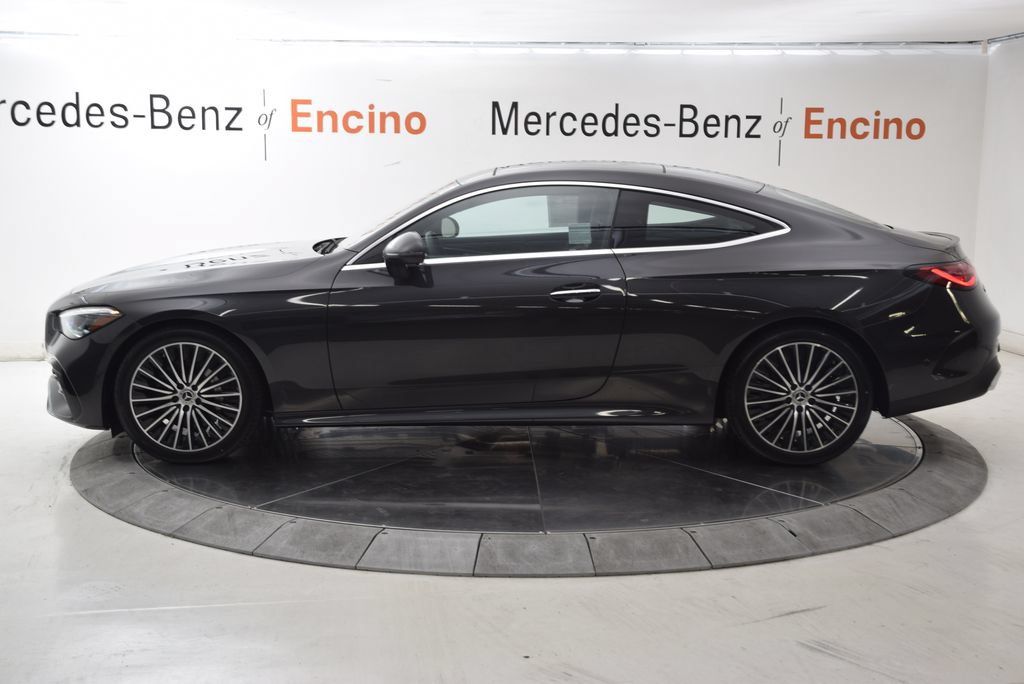 Used 2024 Mercedes-Benz CLE 300 4MATIC Coupe image 3