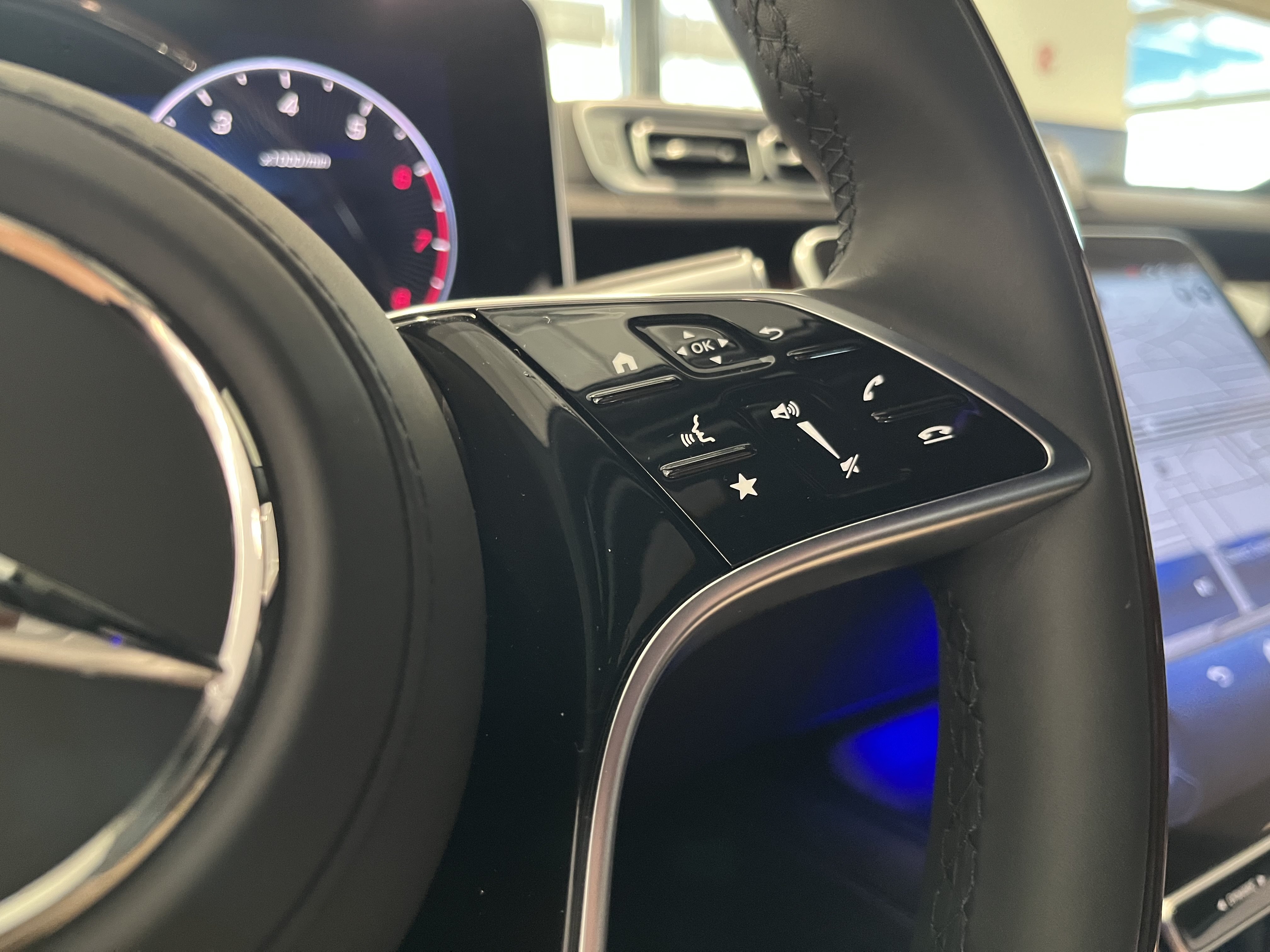 New 2026 Mercedes-Benz Maybach S 680 4MATIC image 19