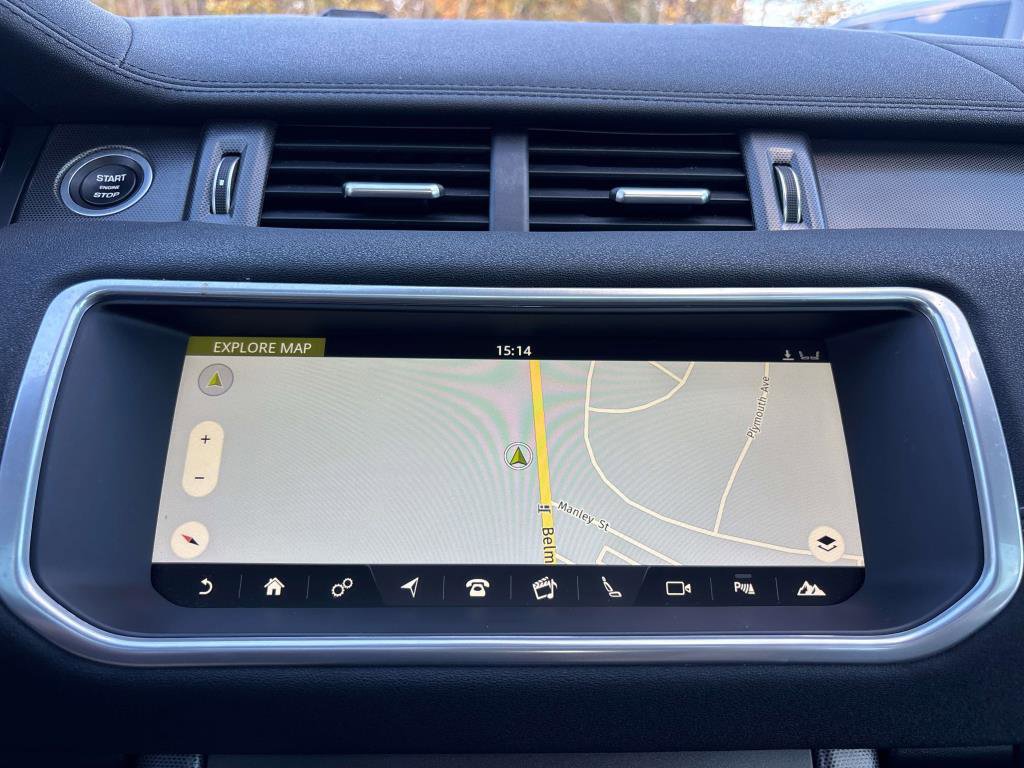 Used 2018 Land Rover Range Rover Evoque SE image 21
