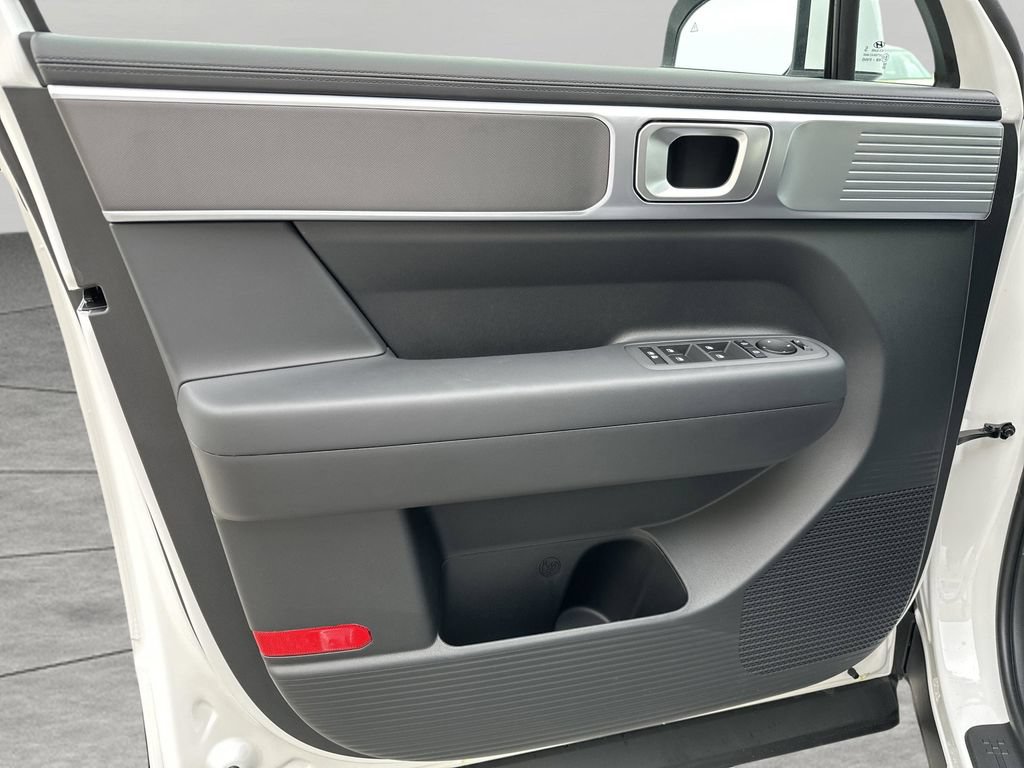 New 2026 Hyundai Santa Fe SE FWD image 14