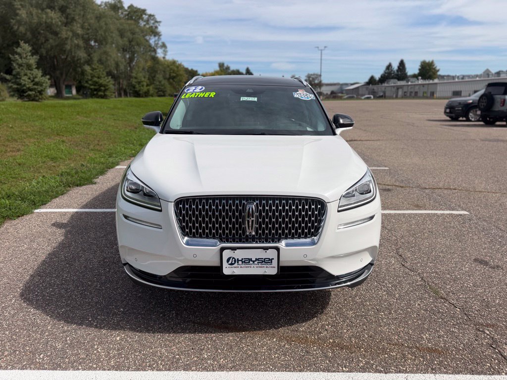 Used 2022 Lincoln Corsair Reserve w/ Equipment Group 201A AWD/4WD image 2