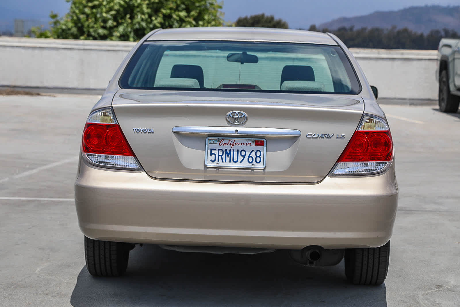 Used 2006 Toyota Camry LE FWD image 6