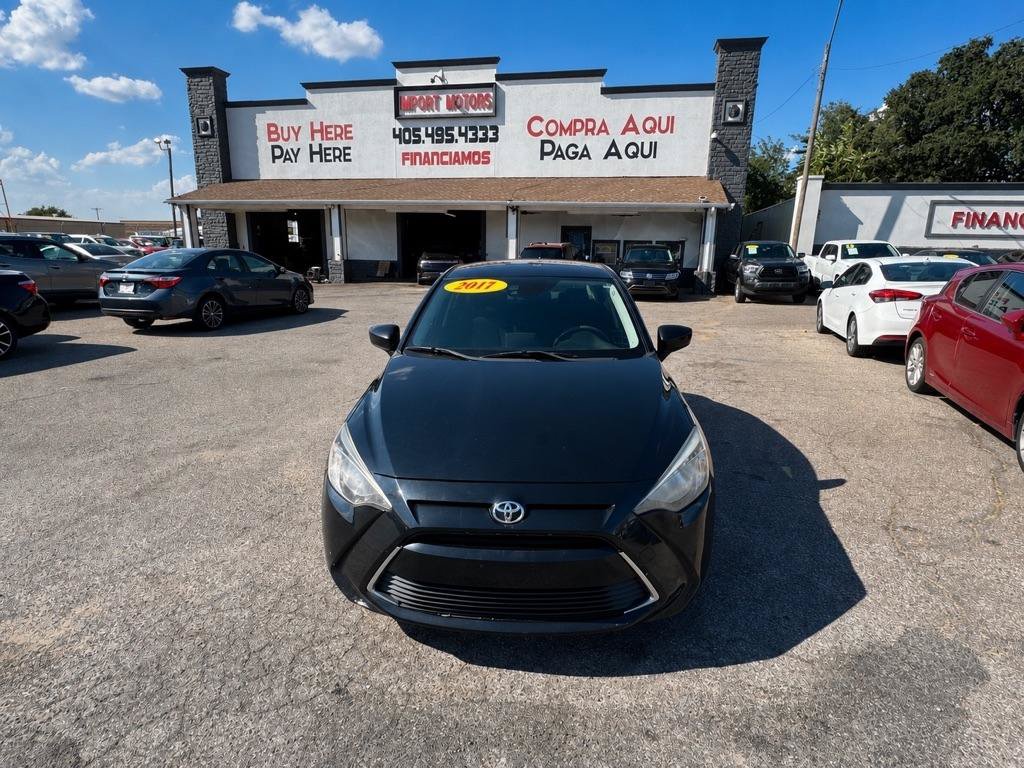 Used 2017 Toyota Yaris iA FWD image 2