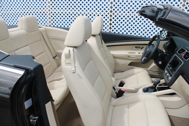 Used 2013 Volkswagen Eos Lux image 7
