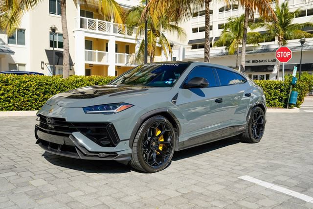 Used 2023 Lamborghini Urus Performante image 9