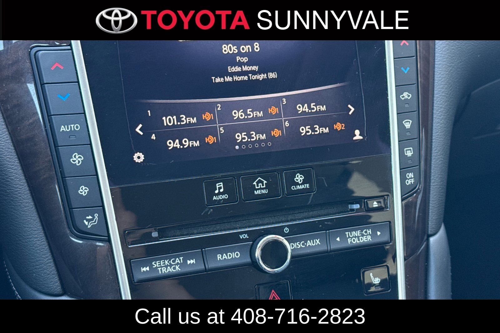 Used 2017 INFINITI Q50 Hybrid w/ Technology Package RWD image 24