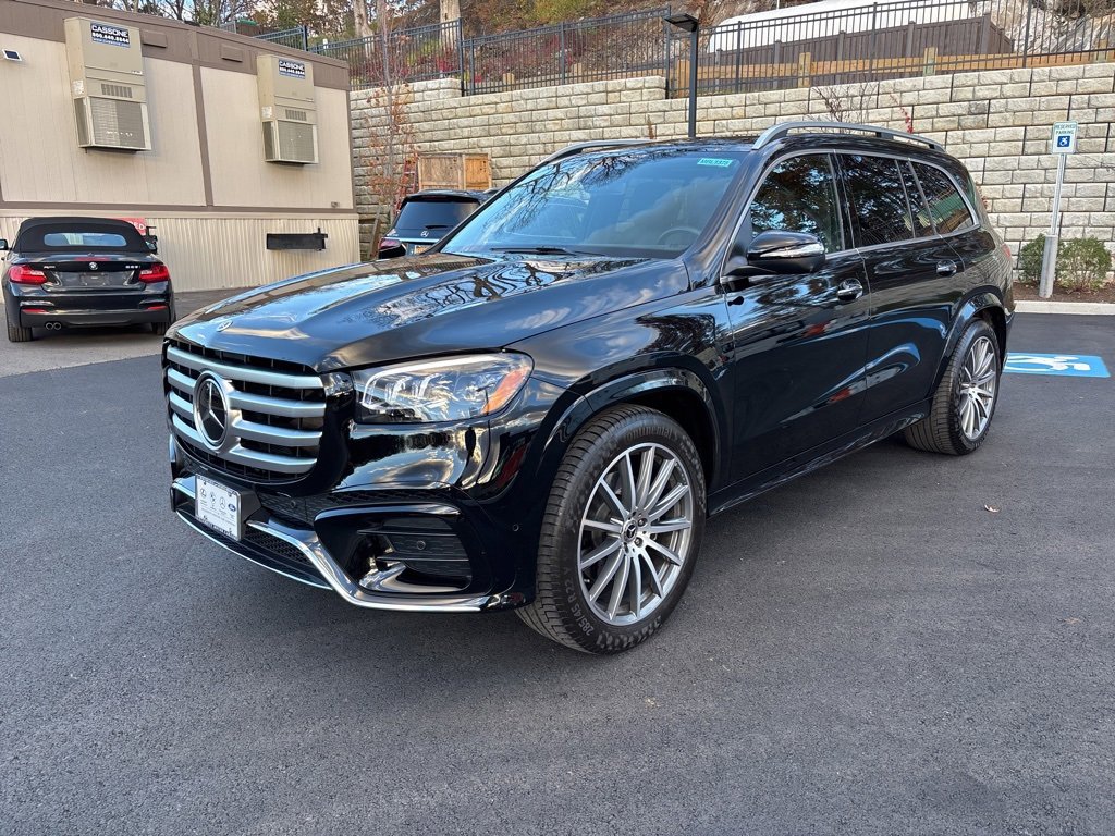 Used 2025 Mercedes-Benz GLS 450 GLS 450 image 3