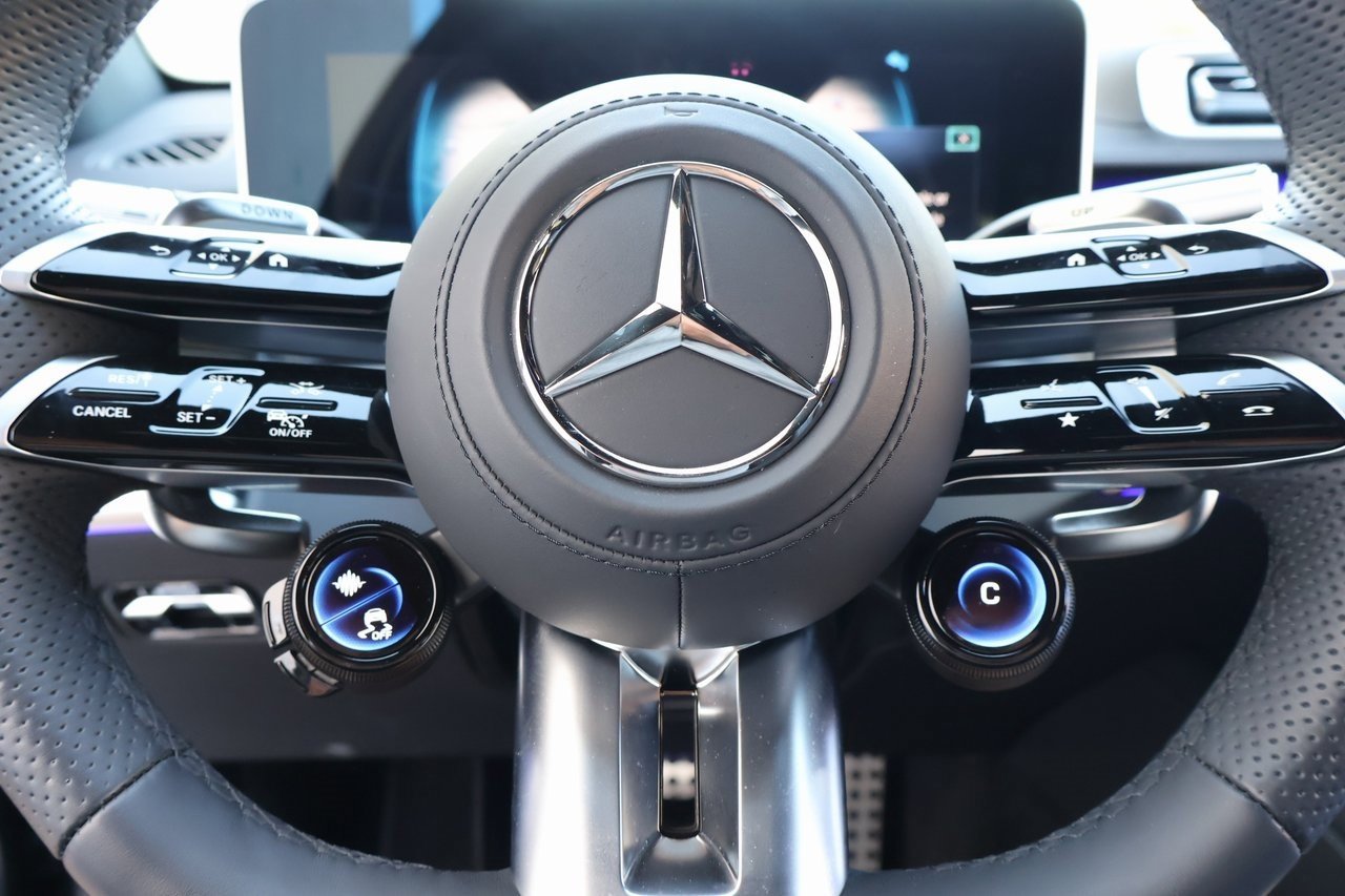 Used 2025 Mercedes-Benz S 63 AMG S image 23