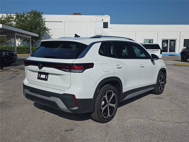New 2026 Volkswagen Tiguan SE FWD image 3