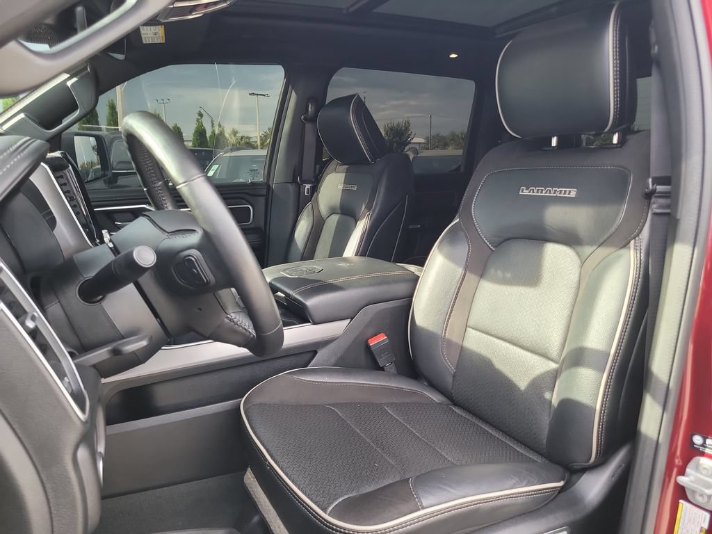 Used 2023 RAM 1500 Laramie AWD/4WD image 19