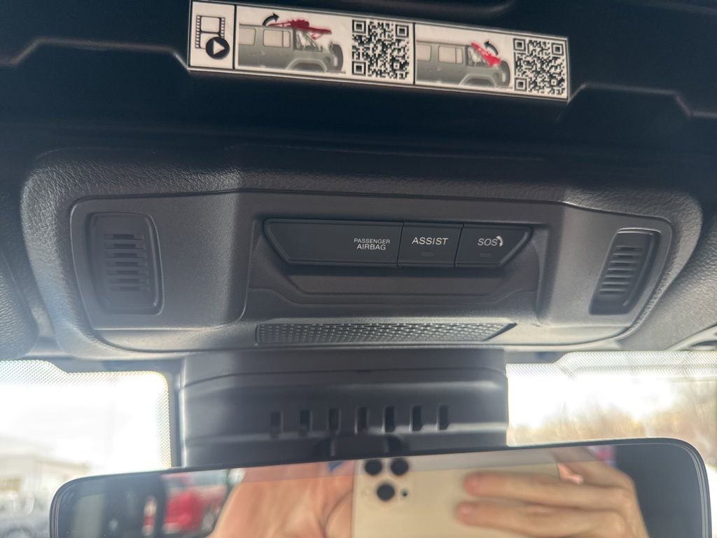 New 2025 Jeep Wrangler Unlimited Sahara AWD/4WD image 30