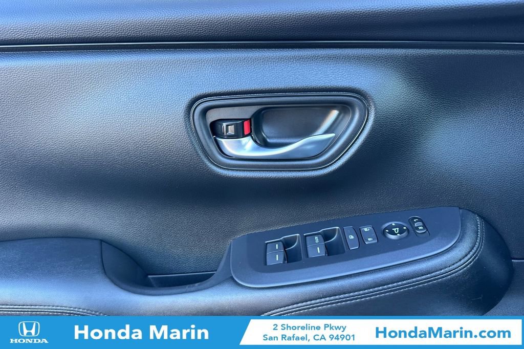 Certified 2025 Honda HR-V LX image 14