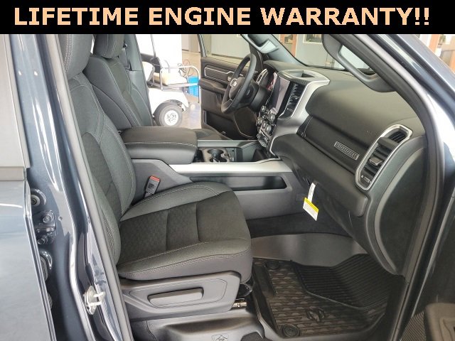 New 2025 RAM 1500 Big Horn image 38