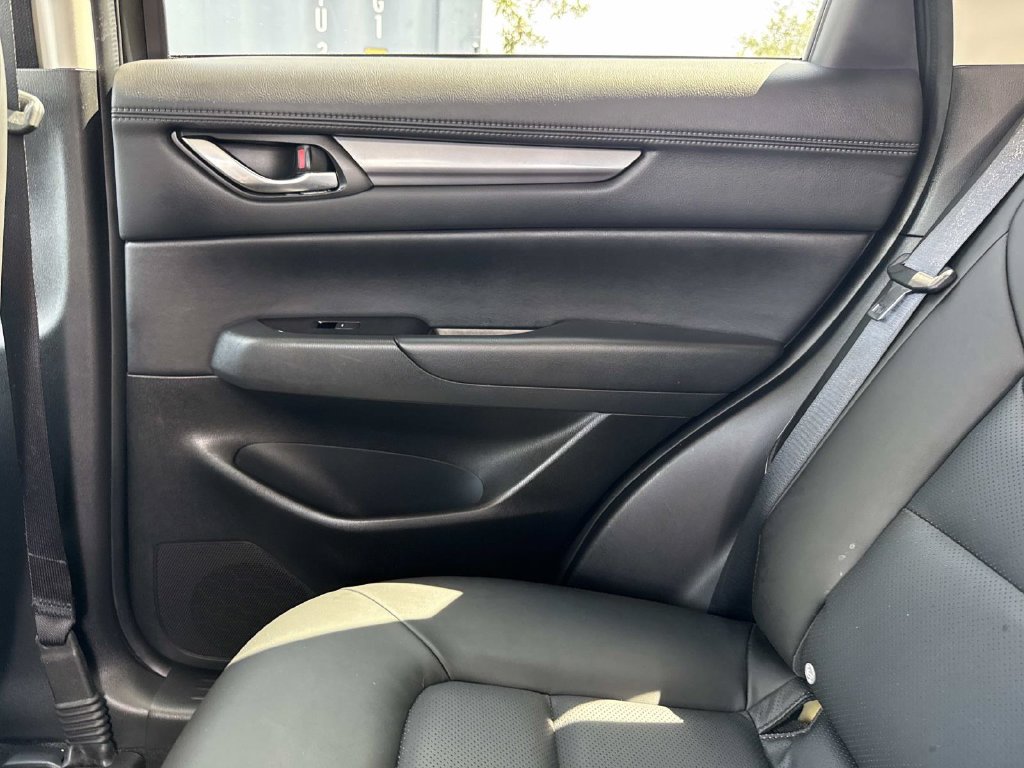 Used 2024 MAZDA CX-5 AWD 2.5 S w/ Select Package image 17