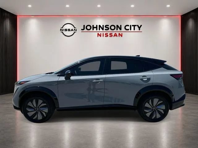 Used 2024 Nissan Ariya AWD image 8