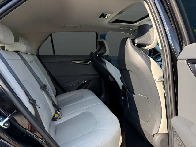 New 2026 Kia Niro EX w/ EX Premium Package FWD image 5
