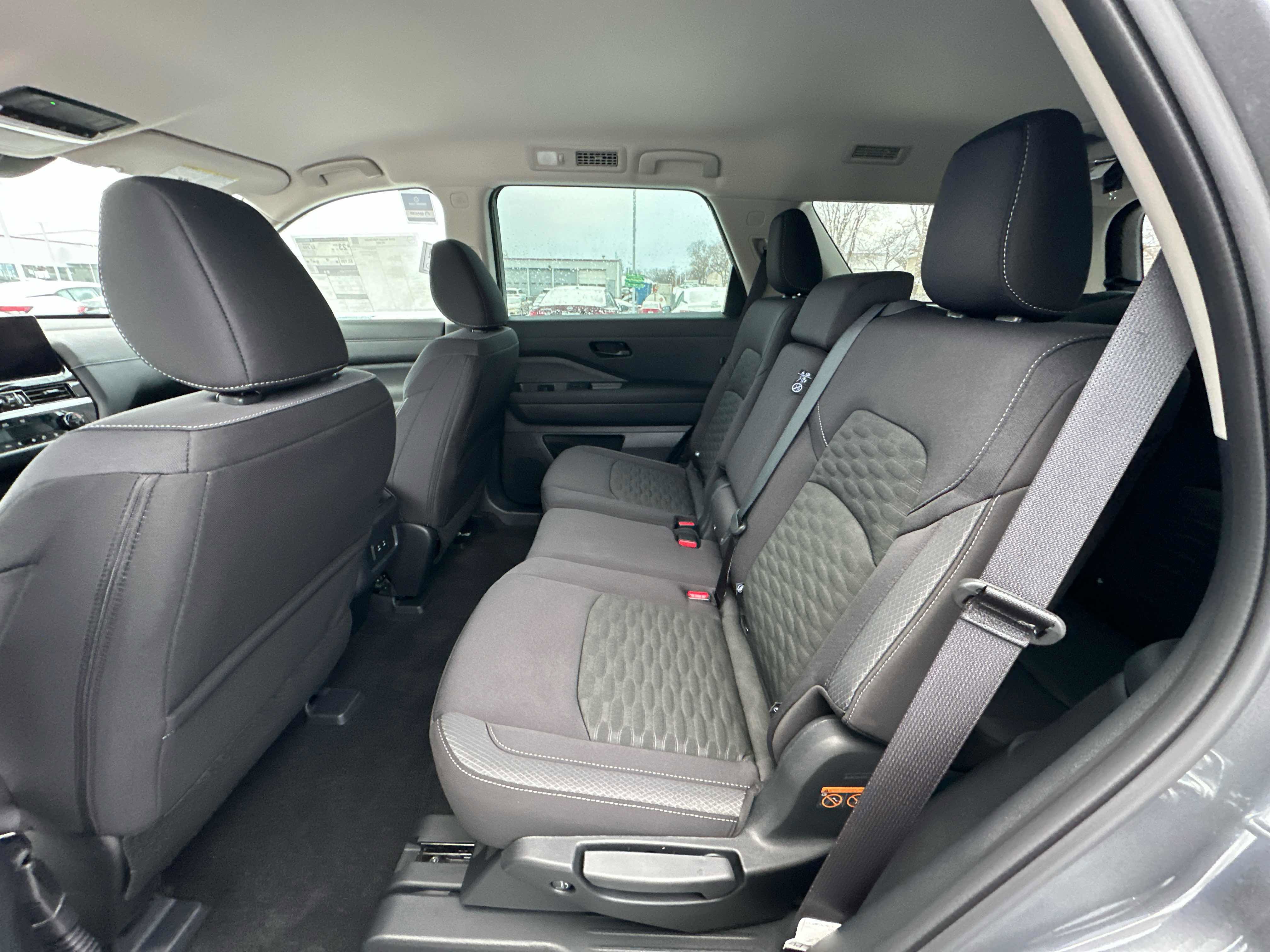 New 2026 Nissan Pathfinder SV image 27