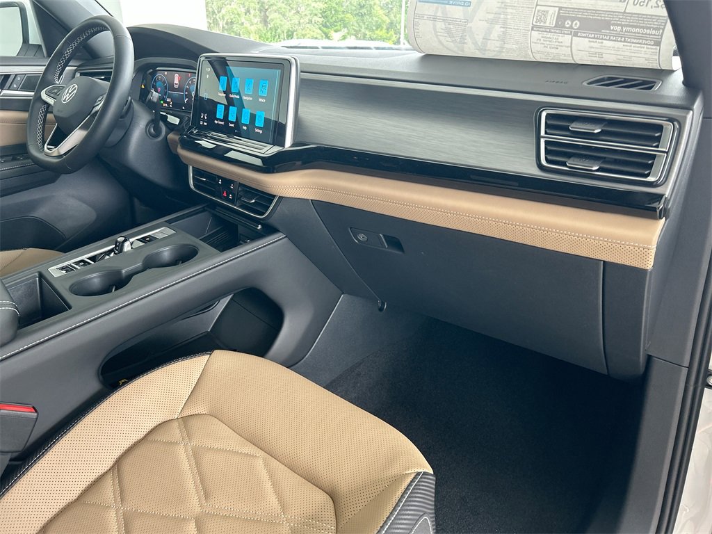 New 2026 Volkswagen Atlas Cross Sport SE image 37