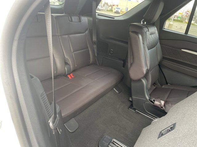New 2026 Ford Explorer Platinum w/ LUX Leather Package image 56