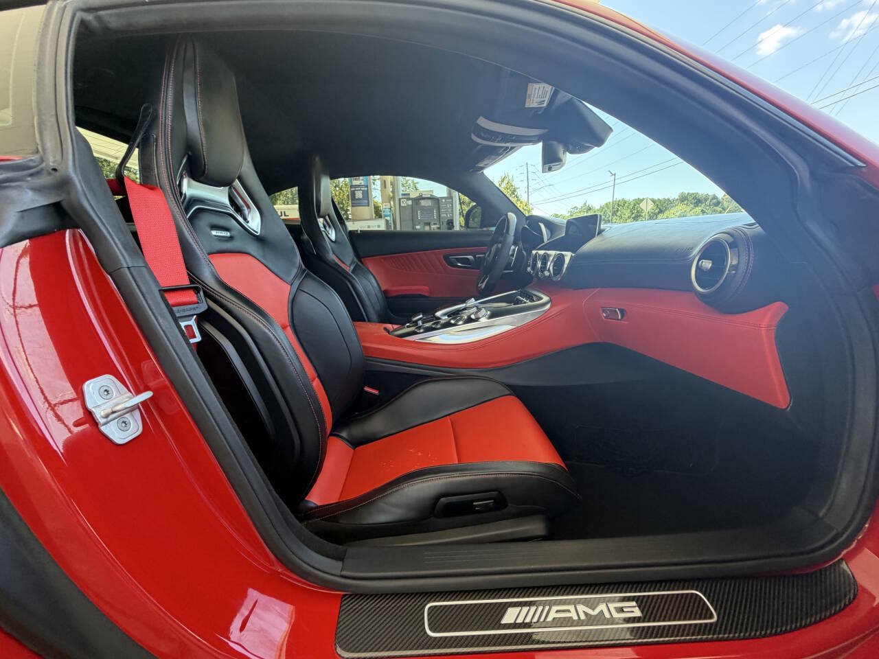 Used 2016 Mercedes-Benz AMG GT S image 6