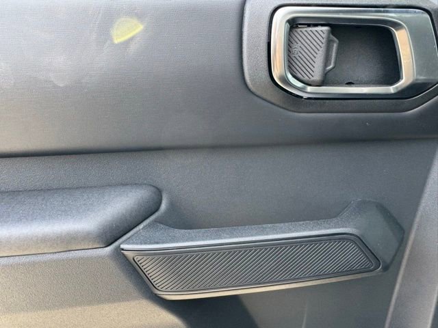 New 2025 Ford Bronco Badlands image 17