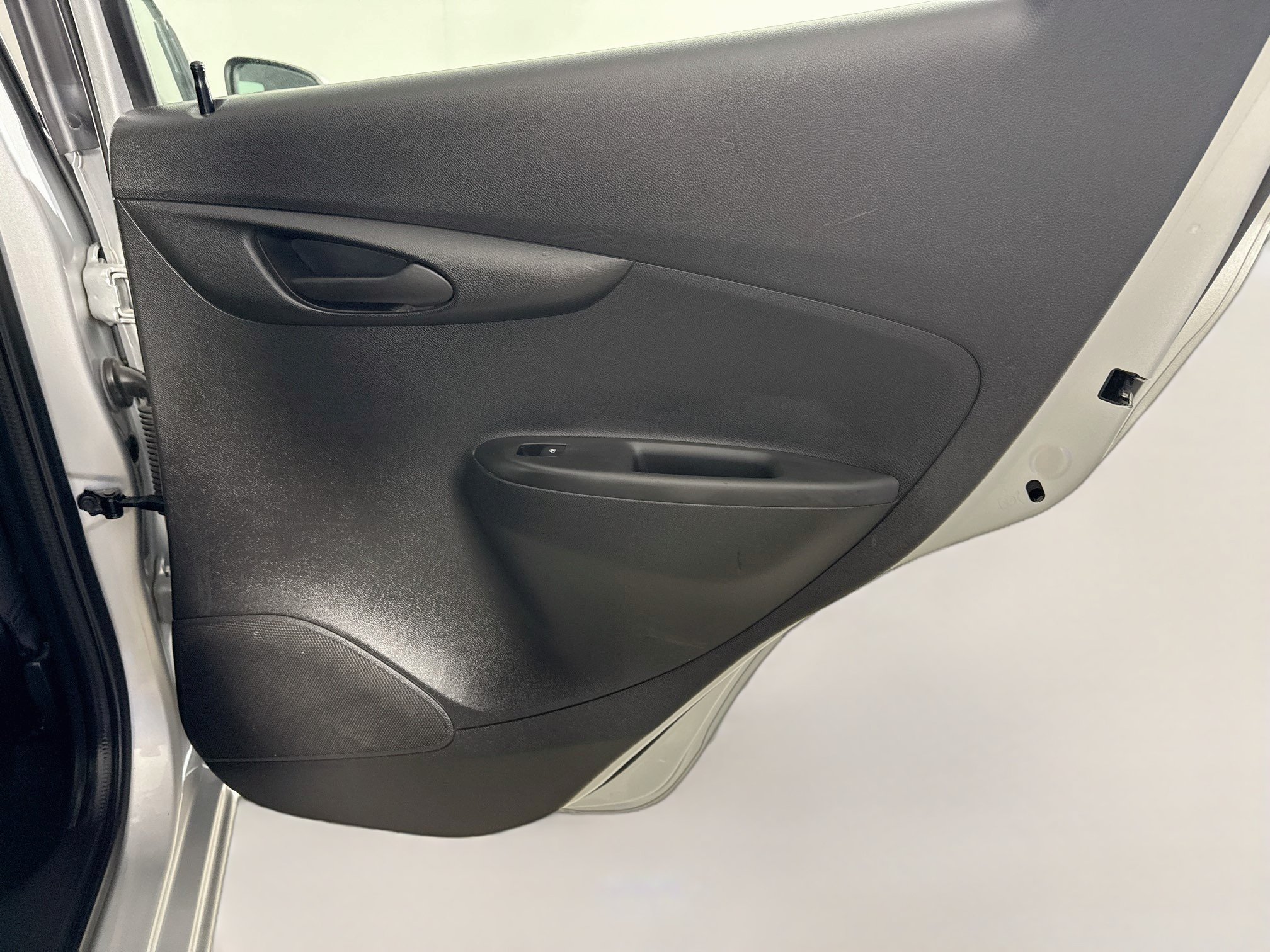 Used 2021 Chevrolet Spark LT FWD image 28