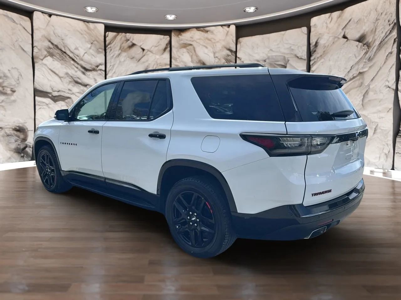 Used 2019 Chevrolet Traverse Premier w/ Redline Edition image 7