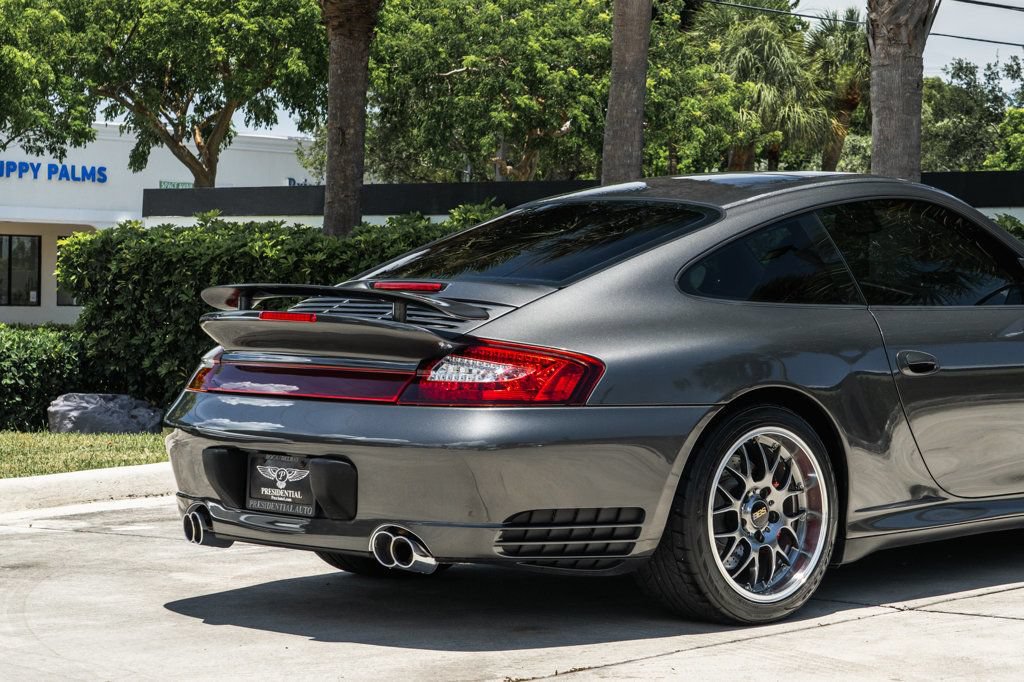 Used 2004 Porsche 911 Carrera 4S AWD/4WD image 7