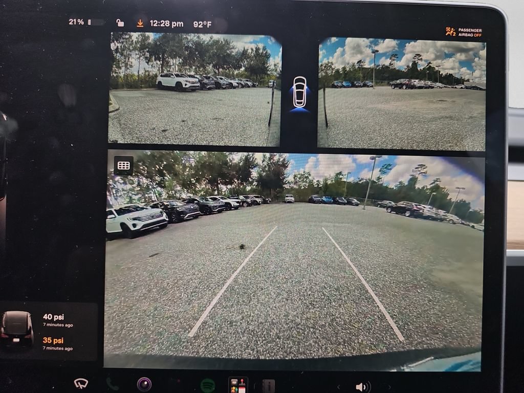 Used 2025 Tesla Model Y Long Range RWD image 16