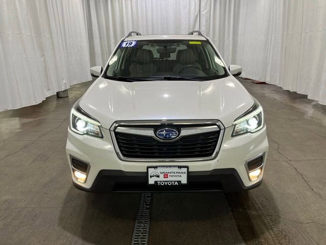 Used 2019 Subaru Forester Limited w/ Popular Package #3 image 9