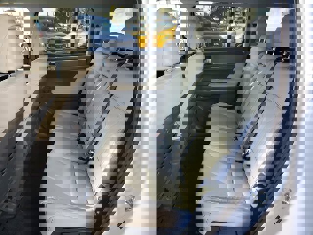 Used 2025 Hyundai Santa Fe SEL image 15