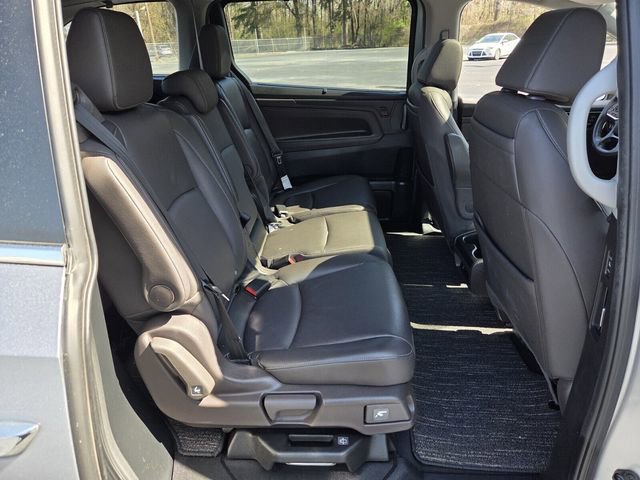 Used 2023 Honda Odyssey Touring image 14