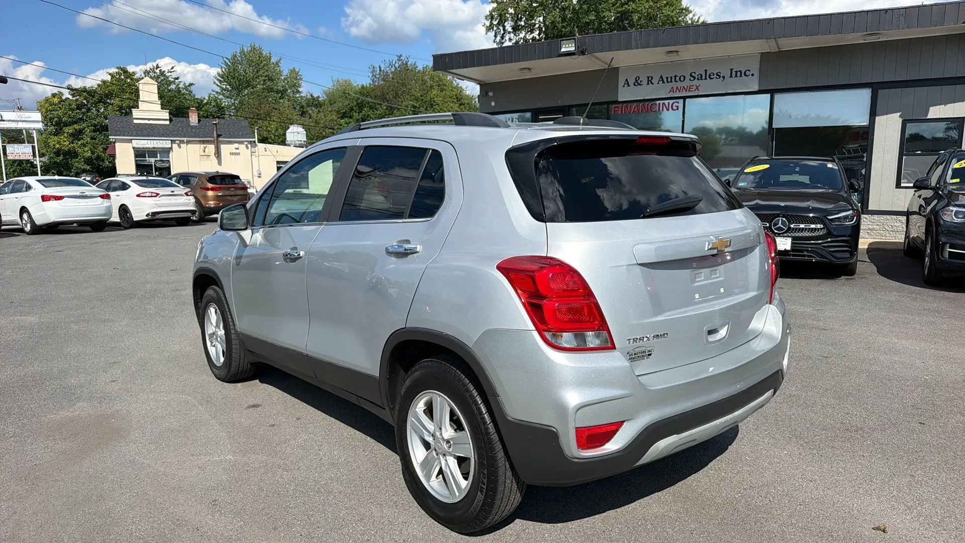Used 2018 Chevrolet Trax LT w/ LT Convenience Package AWD/4WD image 5