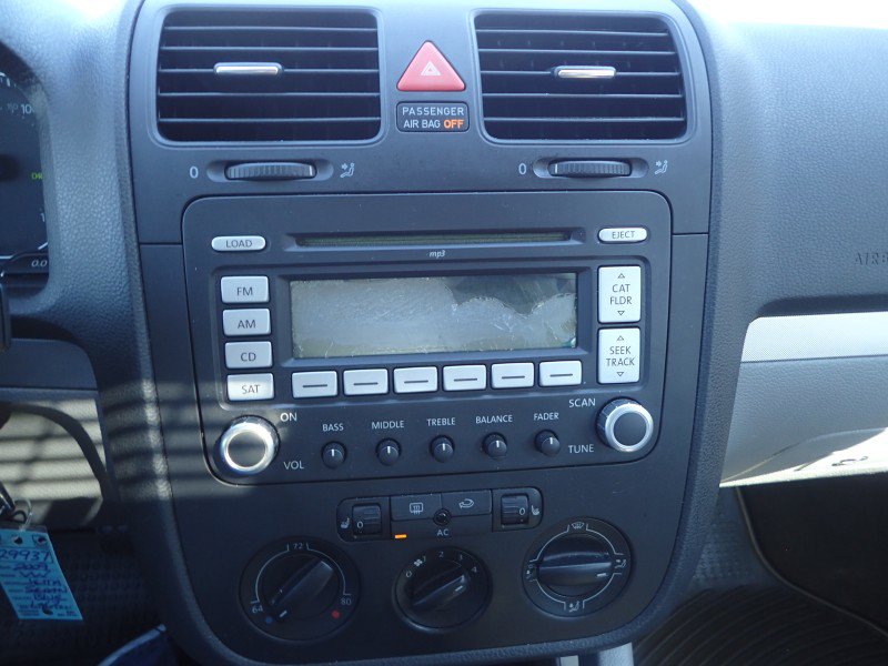 Used 2009 Volkswagen Jetta TDI image 18