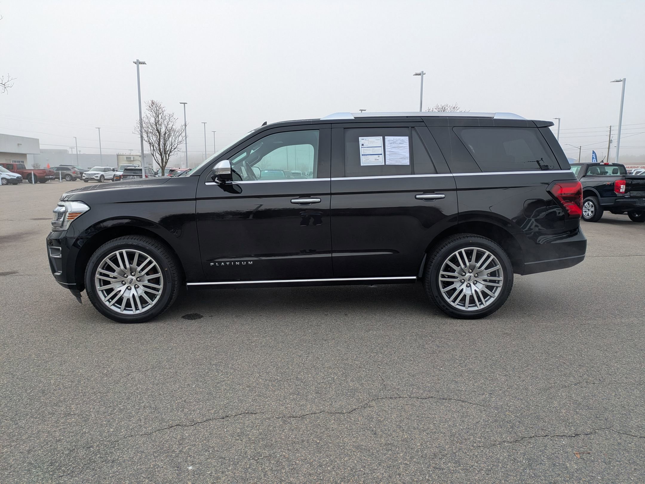 Certified 2023 Ford Expedition Platinum image 8