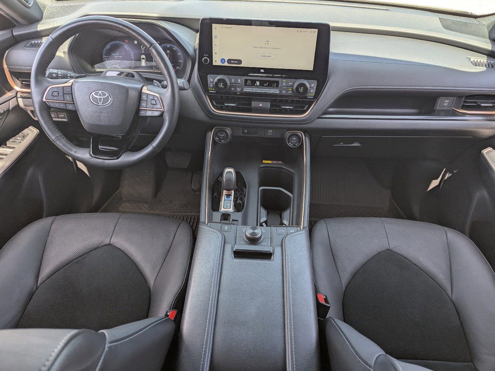 Used 2024 Toyota Grand Highlander AWD Hybrid image 15