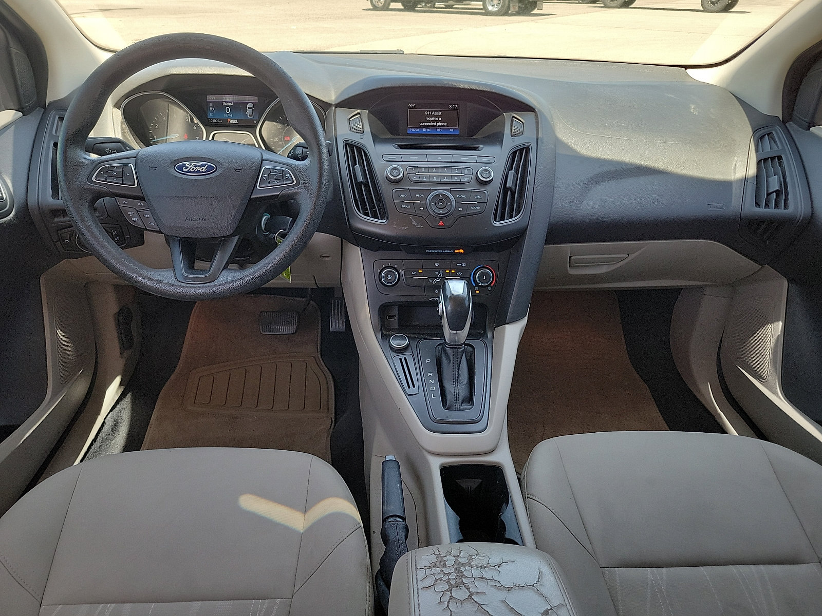 Used 2016 Ford Focus SE FWD image 9