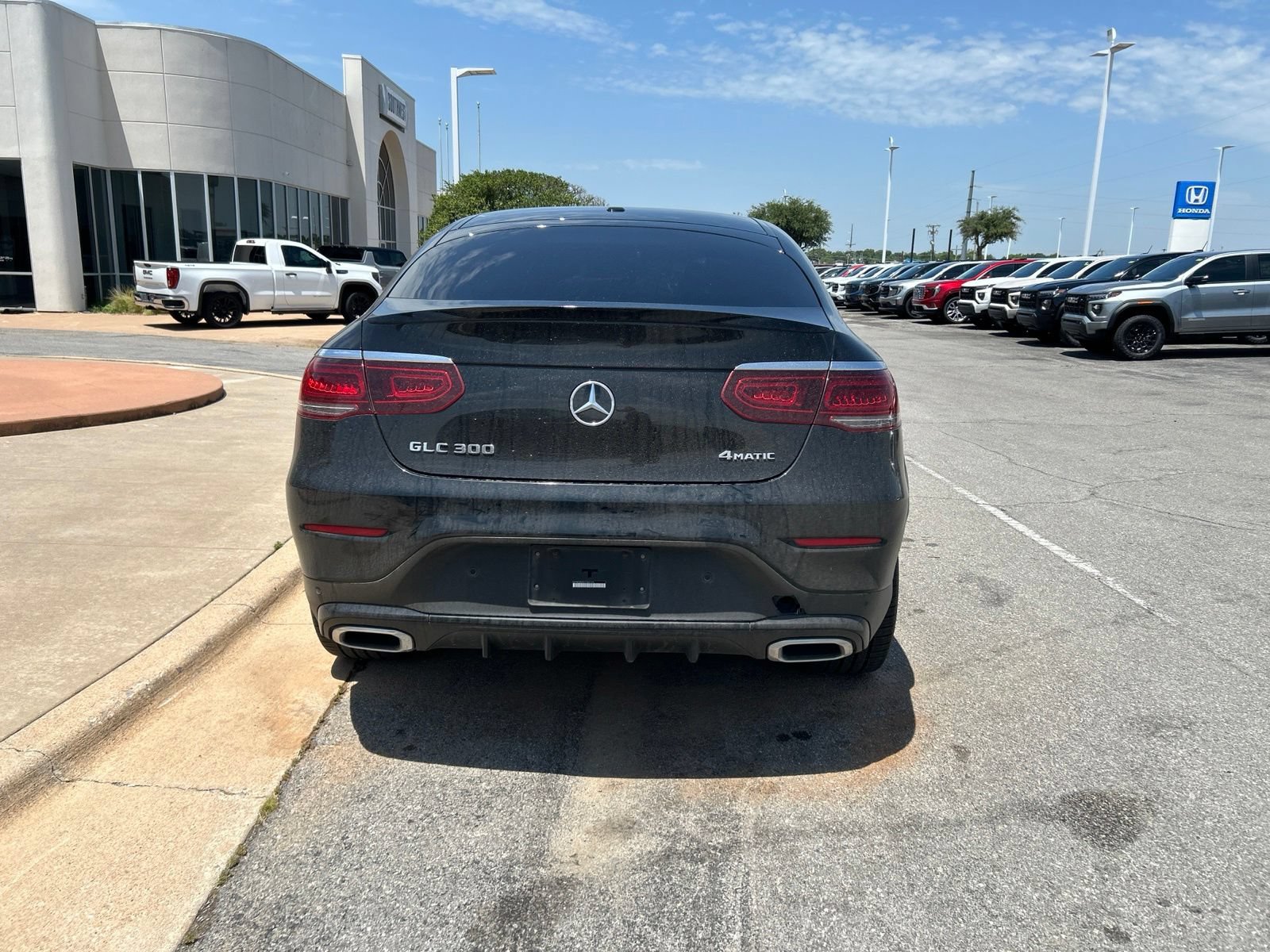 Used 2020 Mercedes-Benz GLC 300 4MATIC Coupe image 6