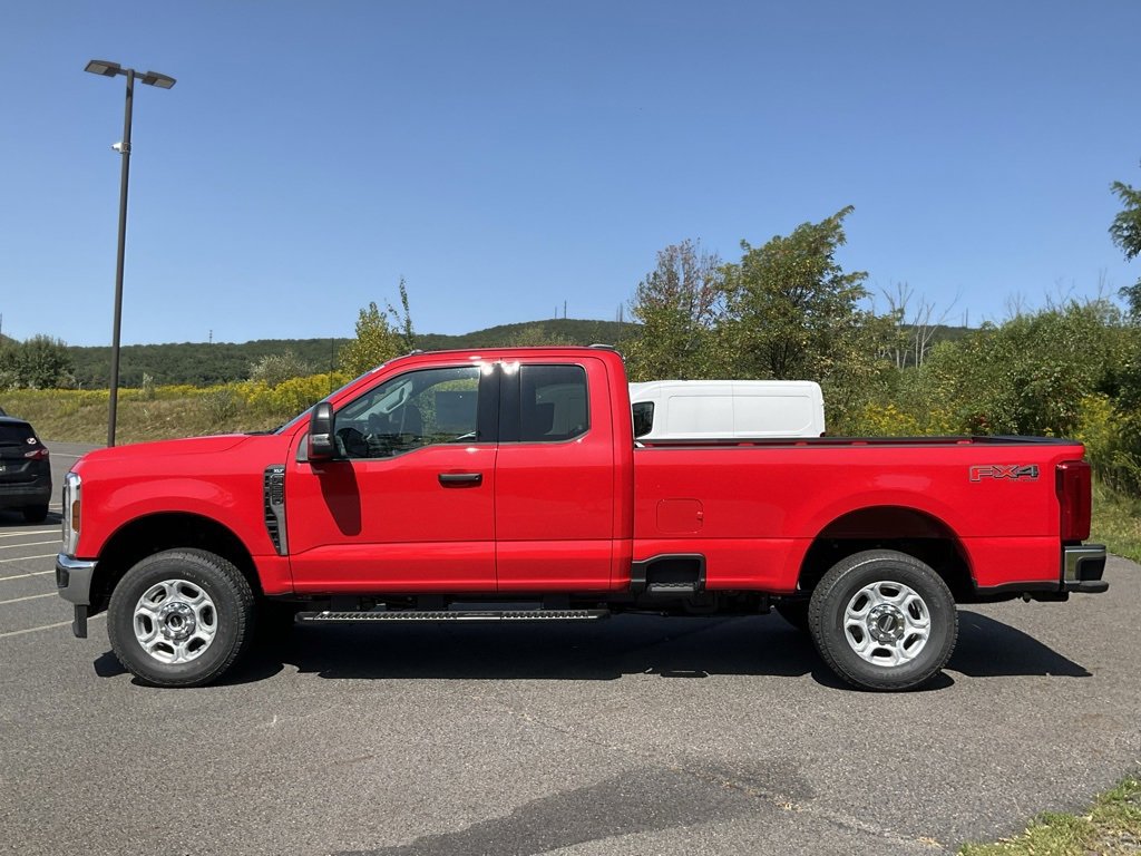 New 2026 Ford F250 XLT image 28