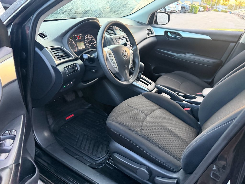 Used 2016 Nissan Sentra S FWD image 11