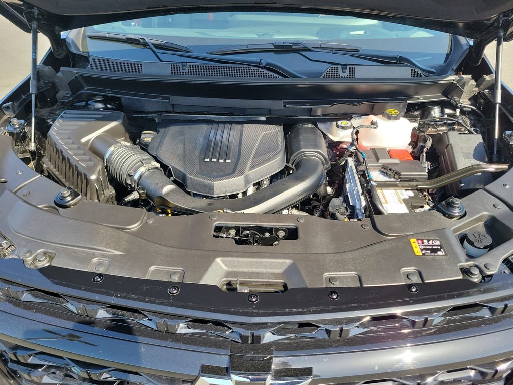 Used 2026 Chevrolet Traverse RS FWD image 26