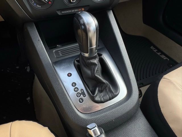 Used 2014 Volkswagen Jetta SE image 18