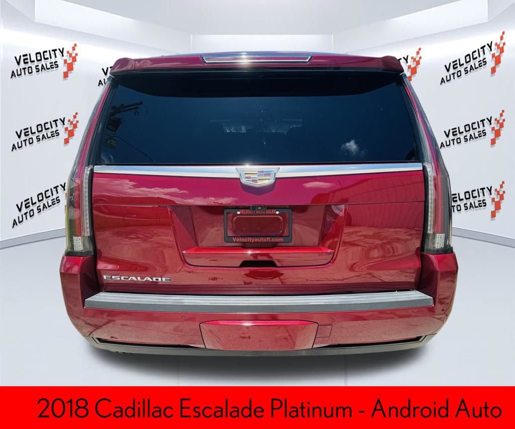 Used 2018 Cadillac Escalade Platinum RWD image 4