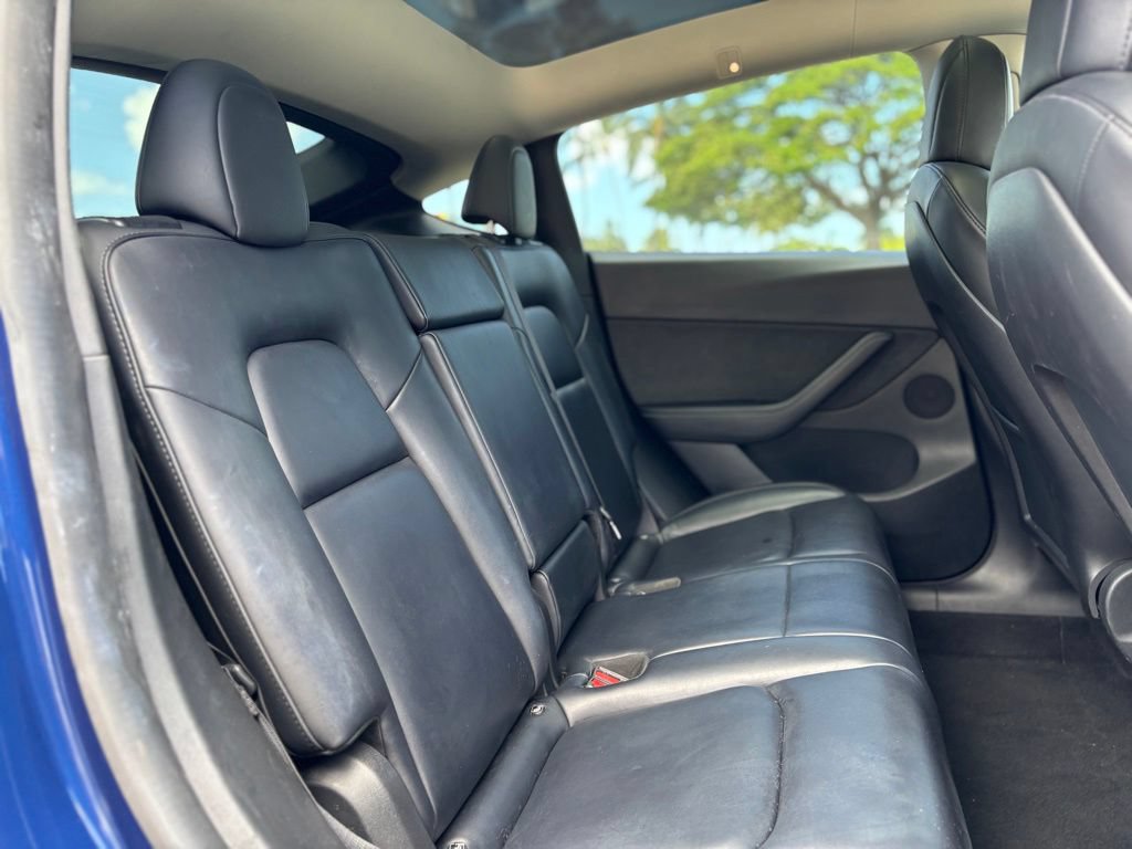Used 2022 Tesla Model Y Long Range AWD/4WD image 11