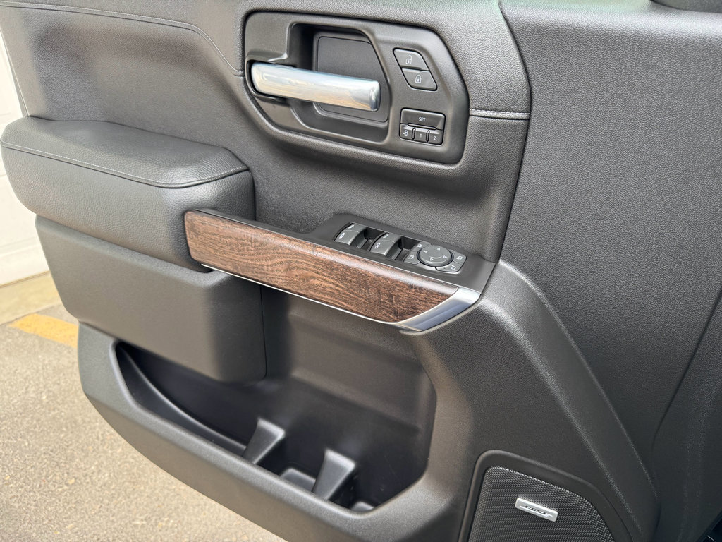 Used 2020 GMC Sierra 1500 Denali w/ Denali Ultimate Package image 16